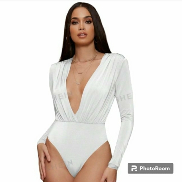 White Bodysuit V Neck Wasabi + Mint - Picture 3 of 10